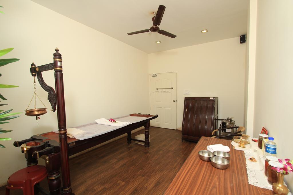 Orchid Square Hotell Coonoor Exteriör bild