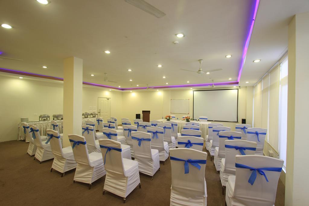 Orchid Square Hotell Coonoor Exteriör bild